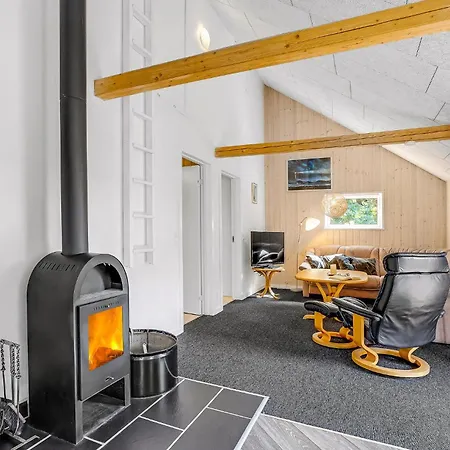 Three-bedroom In Skjern Tatil Evi *